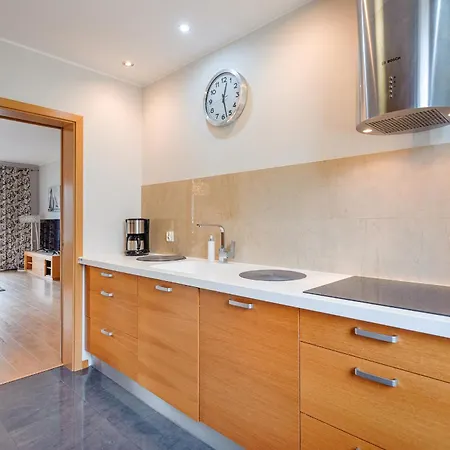 Royal Cruise - Sopocka דירה