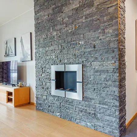 Royal Cruise - Sopocka דירה *